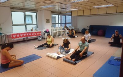 🧘♀️ Segunda sesión del Taller de Hatha Yoga Adaptado – Bienestar, salud y movimiento para las personas con distrofias hereditarias de retina